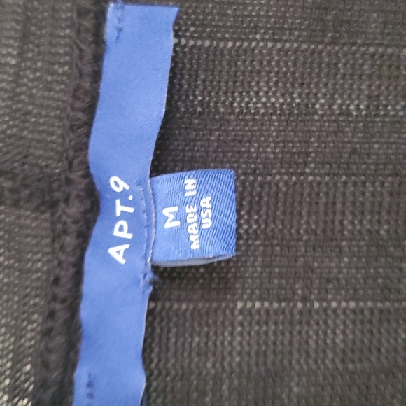 Apt.‎ 9 - Picture 3 of 3